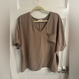 NWOT Taupe Oversized V-Neck Pocket Front Blouse - Medium